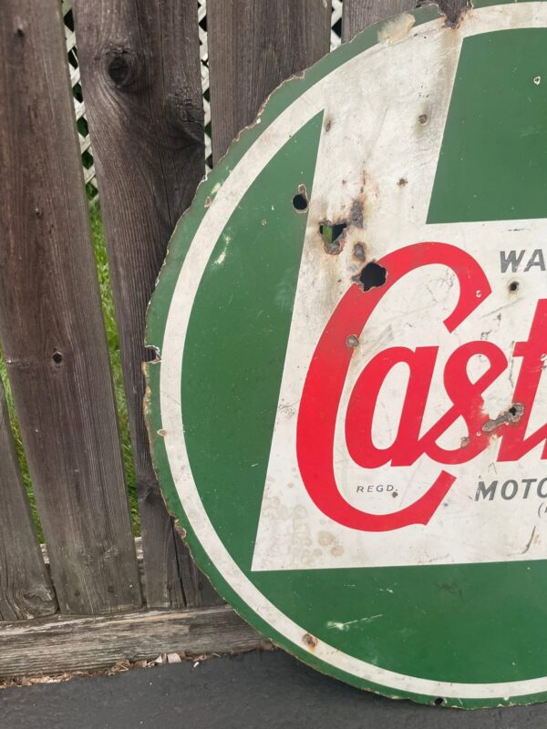 Castro motor oil