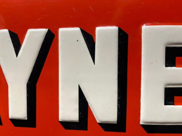 vintage Wayne Feeds Sign